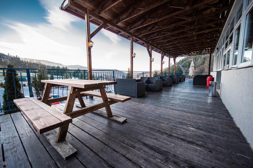 Plejsy Hotel Krompachy Ngoại thất bức ảnh