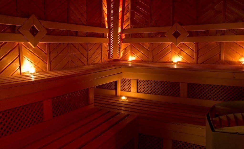 Plejsy Hotel Krompachy Ngoại thất bức ảnh
